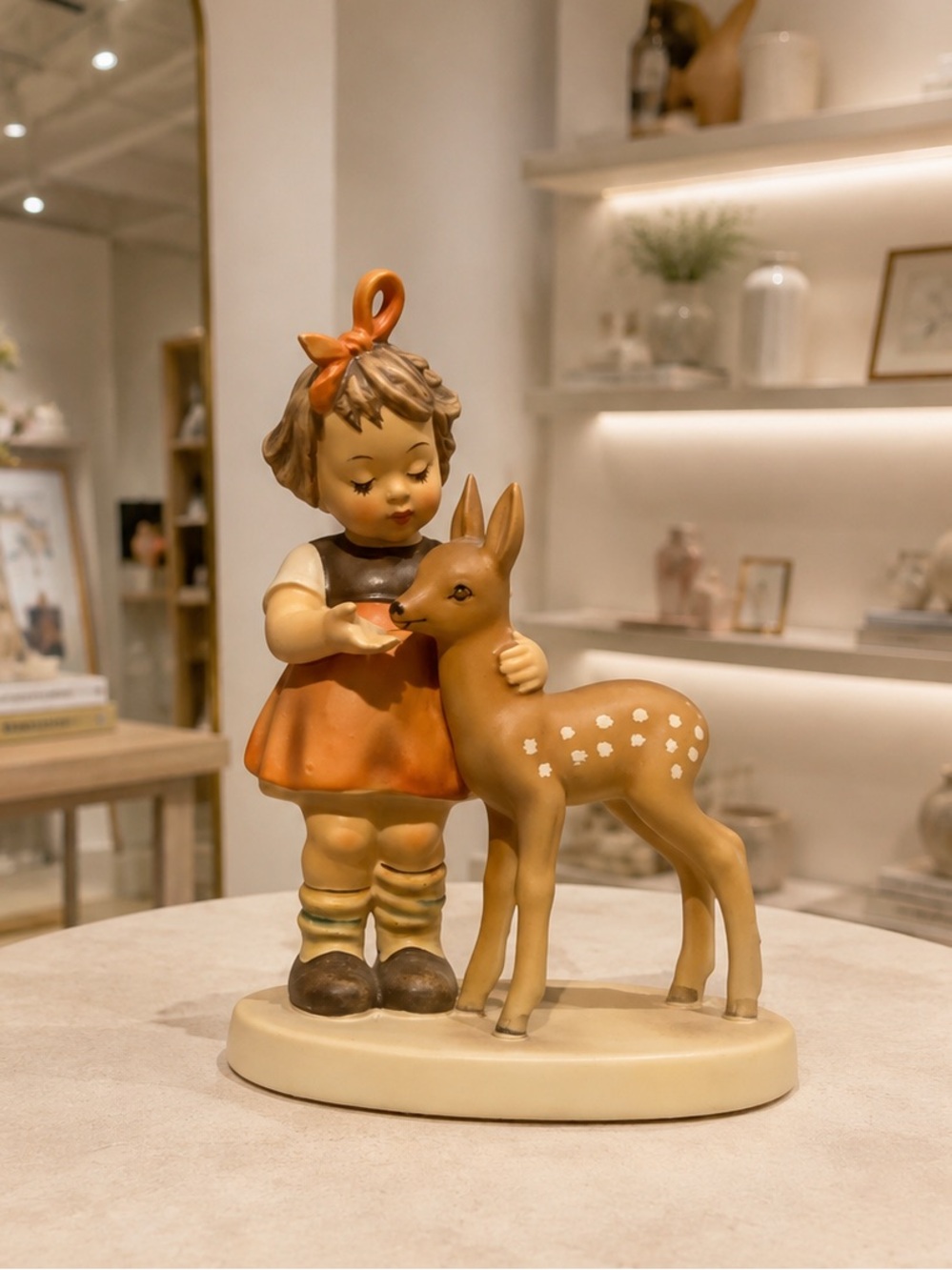 Hummel Goebel Figurine
"Friends" 136/1, 1947